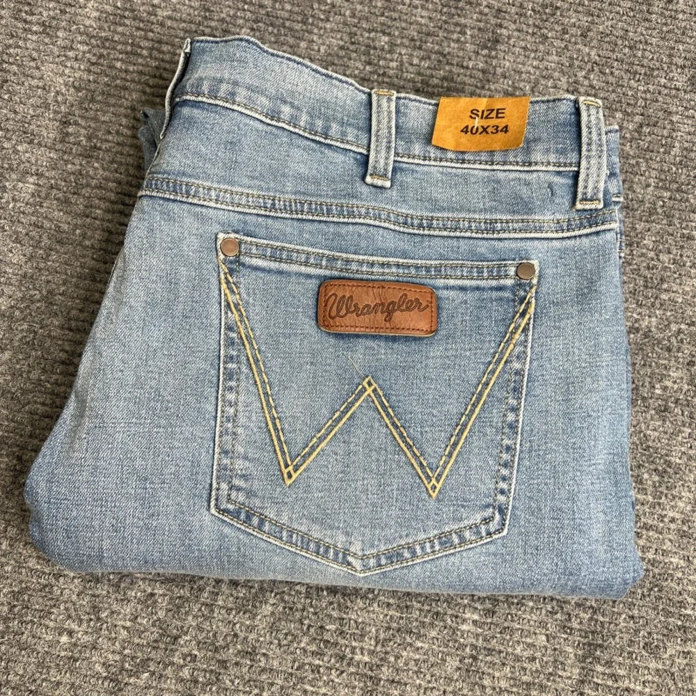 Wrangler Retro Slim Boot Jeans Mens 40x34 Light Wash Stretch Denim WLT20LW NWT